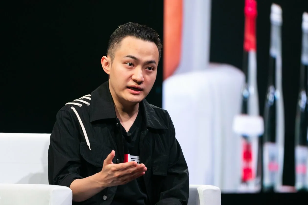 贾斯汀·孙（Justin Sun）在SEC网站上的TRX ETF提示，引发了加密社区兴奋